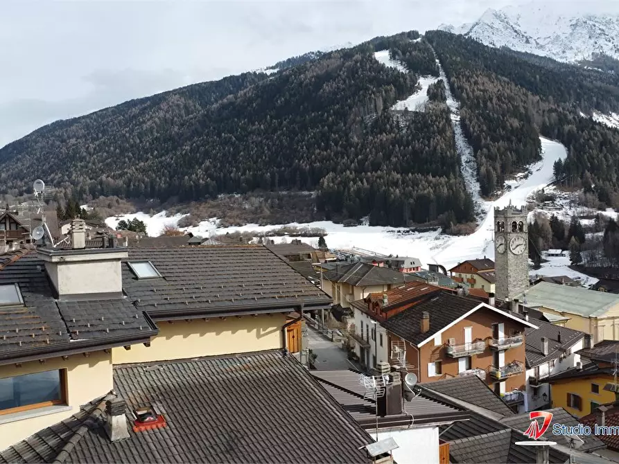 Immagine 1 di Appartamento in vendita  5 a Temù