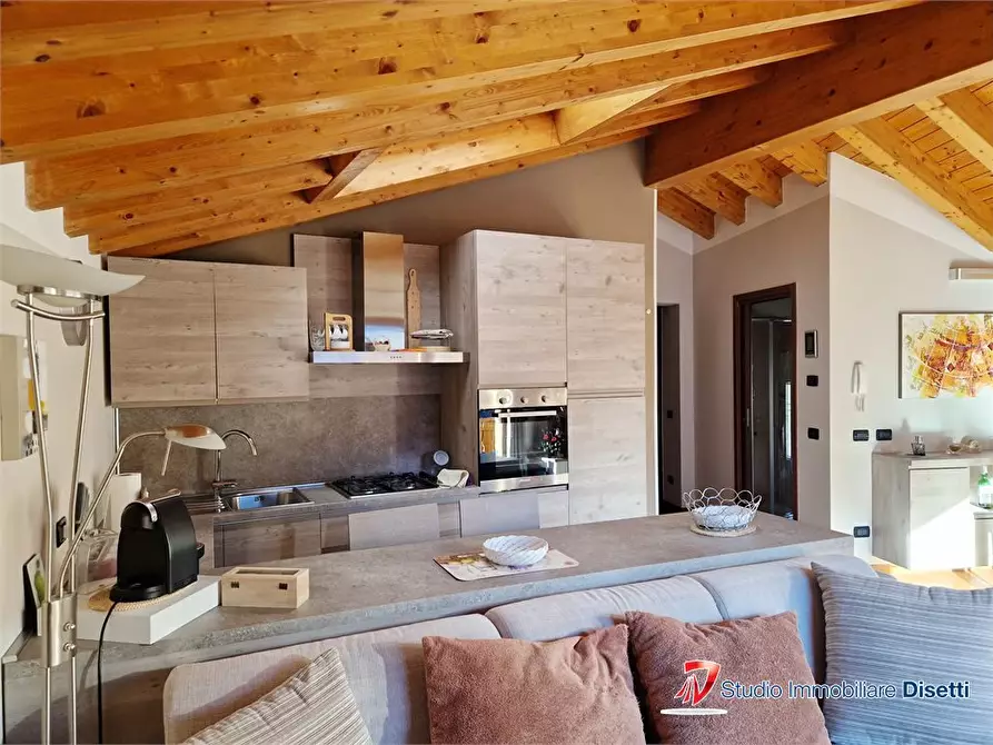 Immagine 8 di Appartamento in vendita  5 a Temù