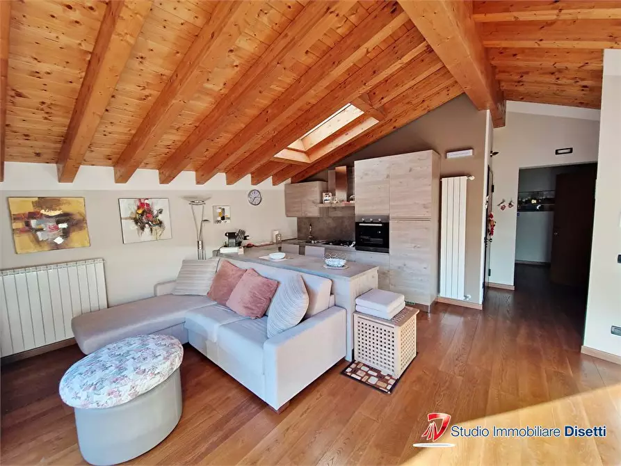 Immagine 4 di Appartamento in vendita  5 a Temù