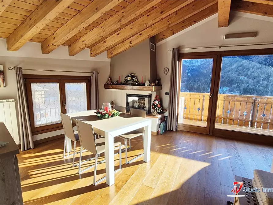 Immagine 3 di Appartamento in vendita  5 a Temù