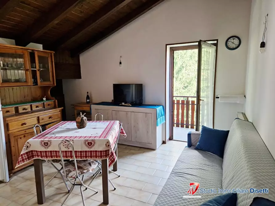 Immagine 3 di Appartamento in vendita  84 a Edolo