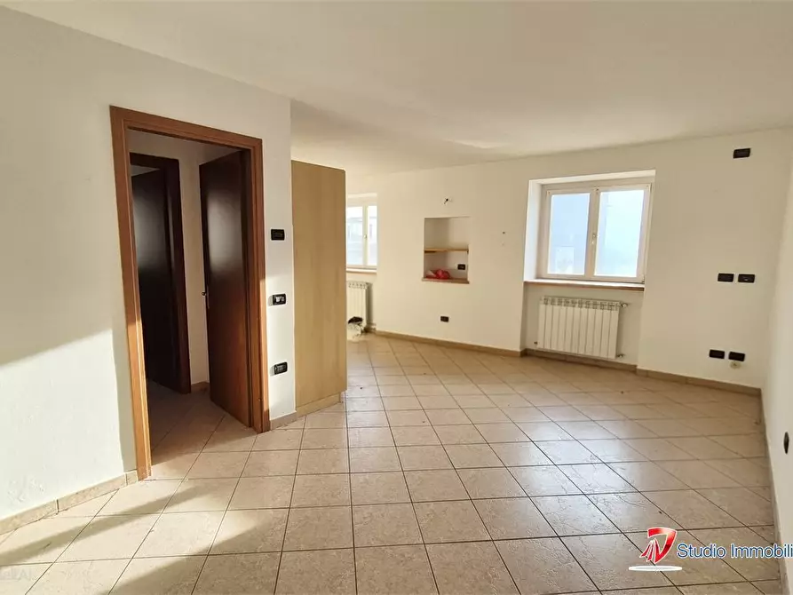 Immagine 2 di Appartamento in vendita  a Sonico