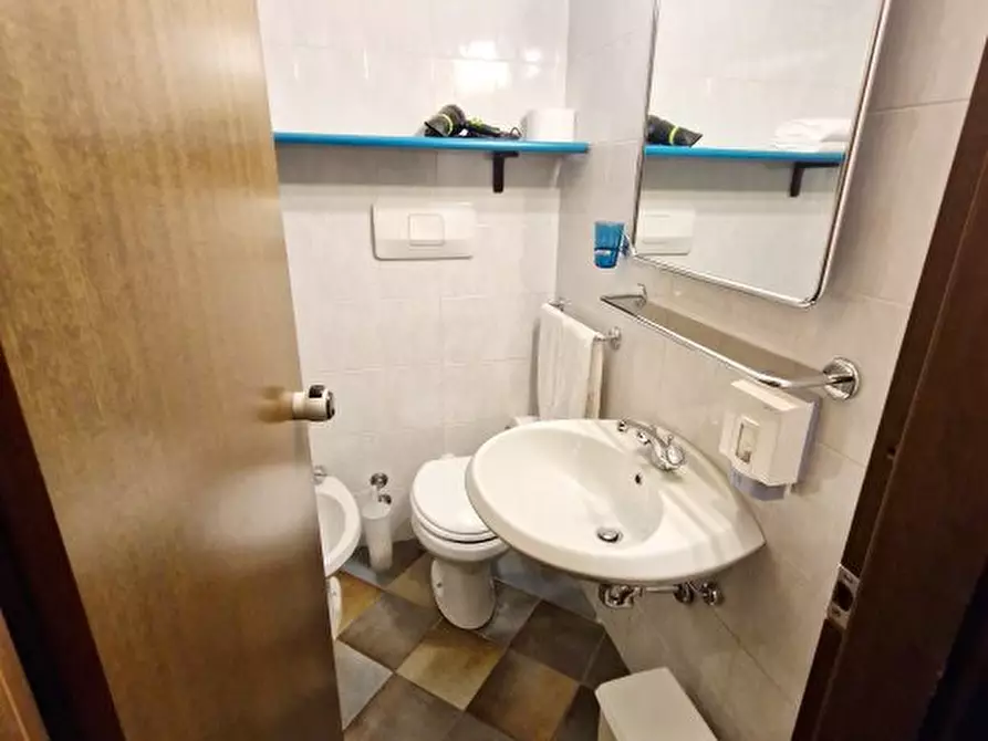 Immagine 7 di Appartamento in vendita  15 a Ponte Di Legno