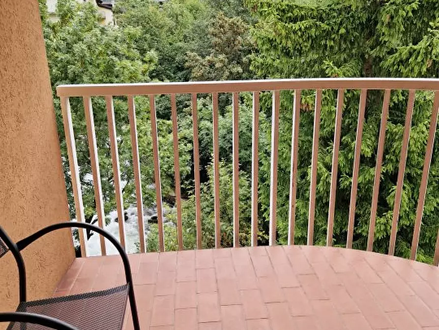 Immagine 9 di Appartamento in vendita  15 a Ponte Di Legno