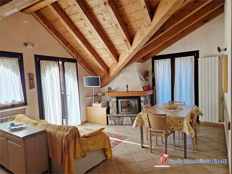 Immagine 5 di Appartamento in vendita  a Temù