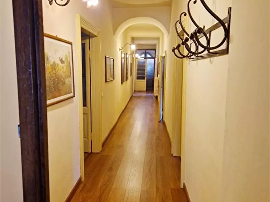 Immagine 8 di Appartamento in vendita  52 a Edolo