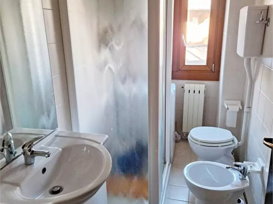 Immagine 10 di Appartamento in vendita  a Ponte Di Legno