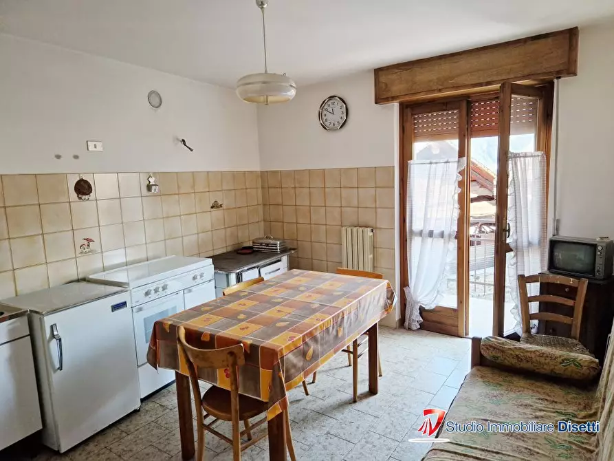 Immagine 2 di Appartamento in vendita  2 a Monno