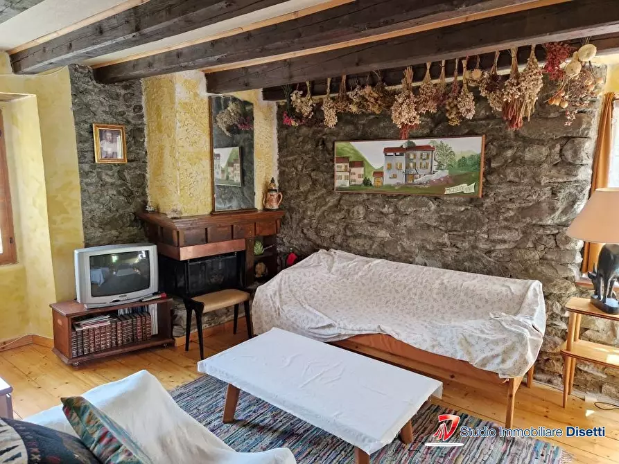 Immagine 4 di Appartamento in vendita  34 a Corteno Golgi