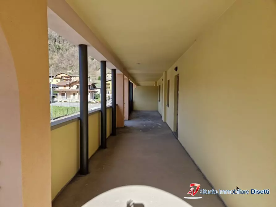 Immagine 9 di Appartamento in vendita  9 a Malonno