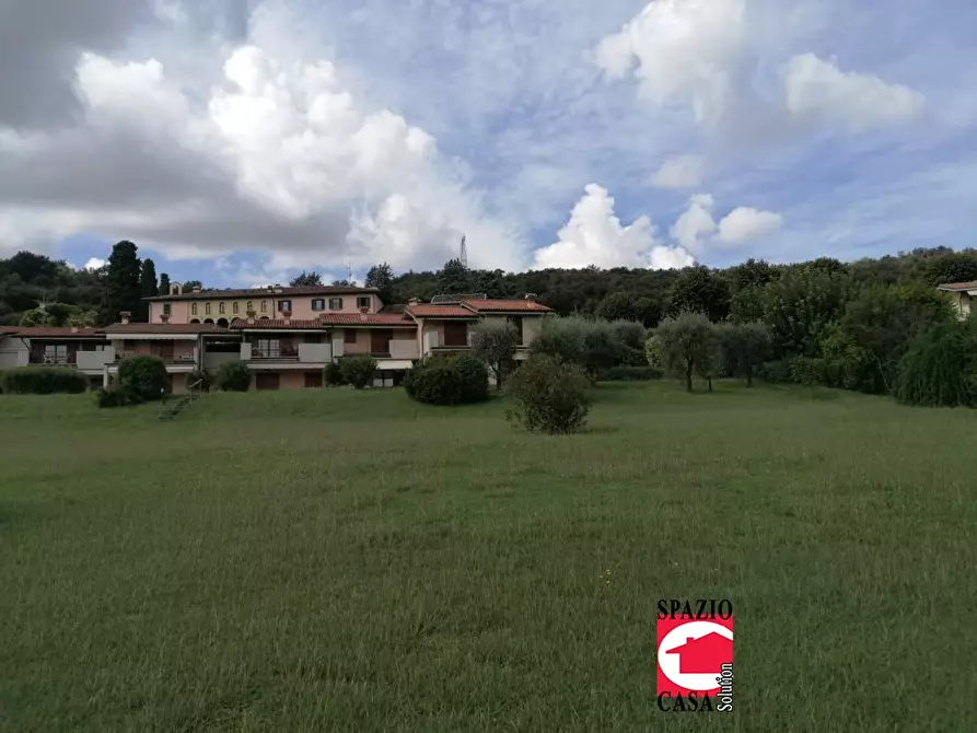 Immagine 3 di Appartamento in vendita  a Padenghe Sul Garda