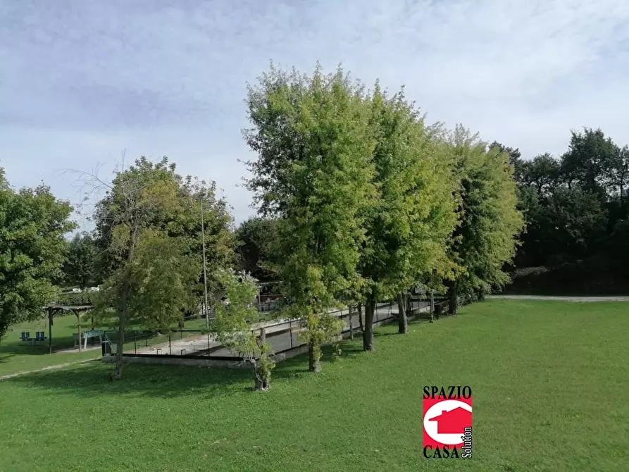 Immagine 6 di Appartamento in vendita  a Padenghe Sul Garda