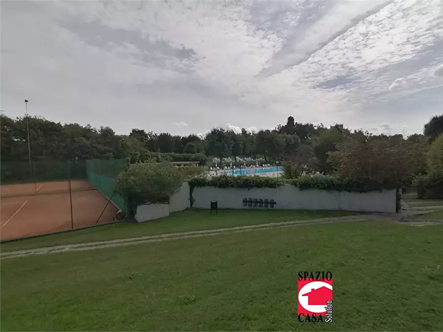 Immagine 8 di Appartamento in vendita  a Padenghe Sul Garda