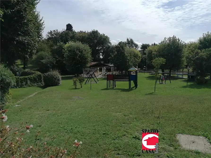 Immagine 7 di Appartamento in vendita  a Padenghe Sul Garda