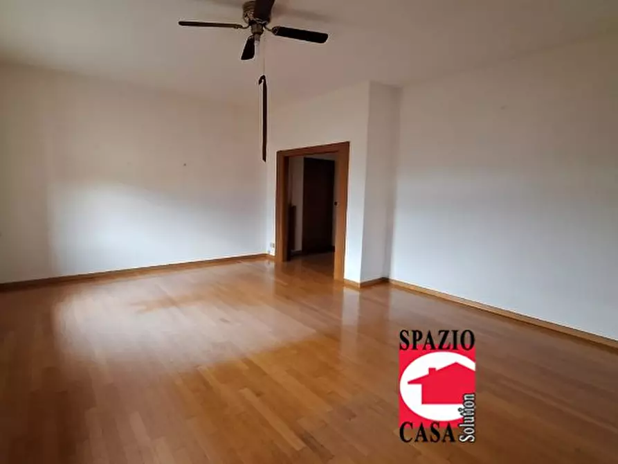 Immagine 5 di Appartamento in vendita  a Nave