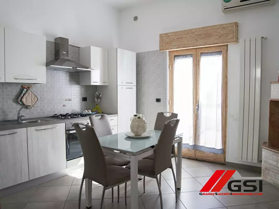 Immagine 8 di Appartamento in vendita  34 a San Michele Salentino