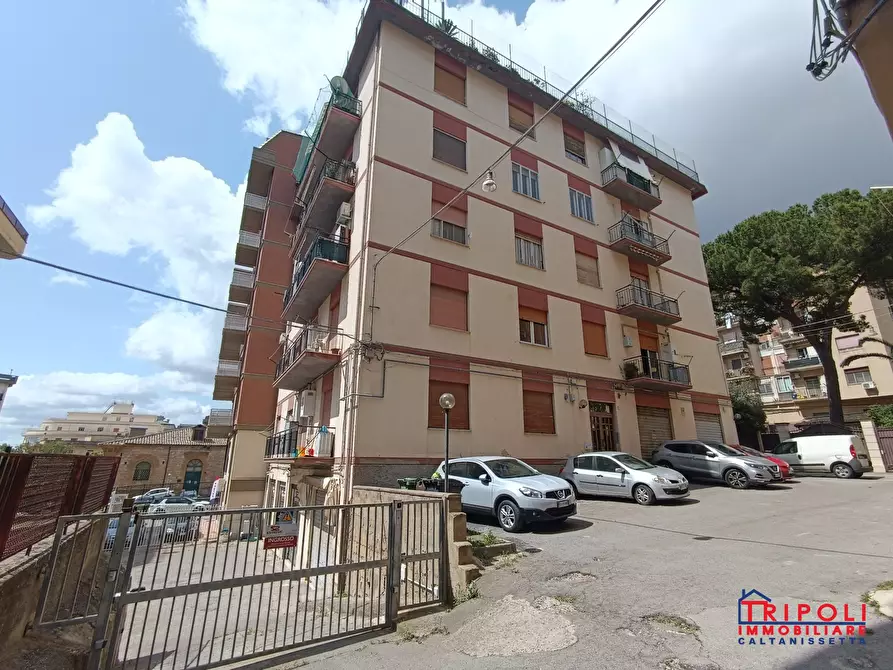 Immagine 1 di Appartamento in vendita  176 a Caltanissetta