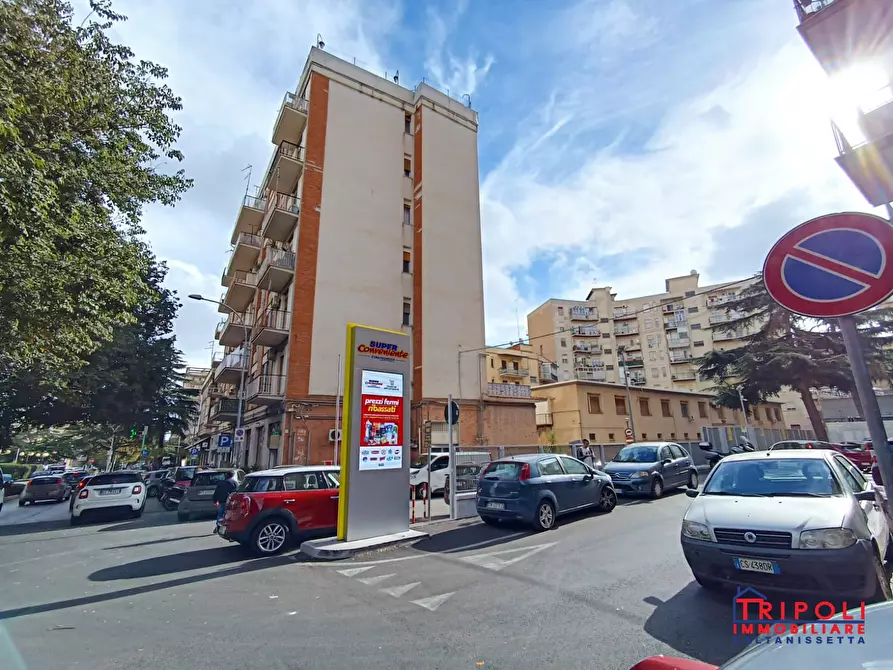 Immagine 1 di Appartamento in vendita  a Caltanissetta