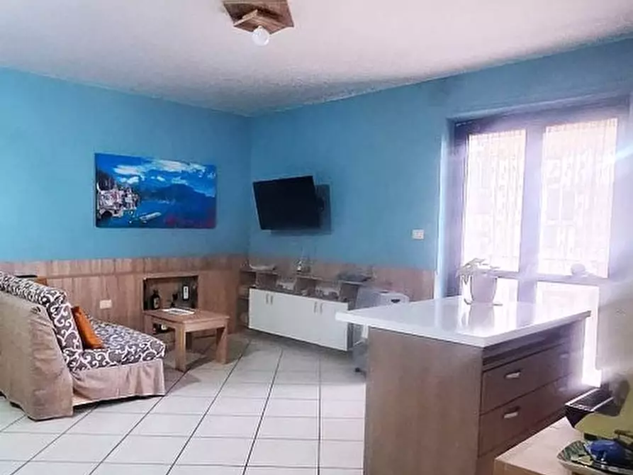 Immagine 6 di Appartamento in vendita  3 a Orta Di Atella