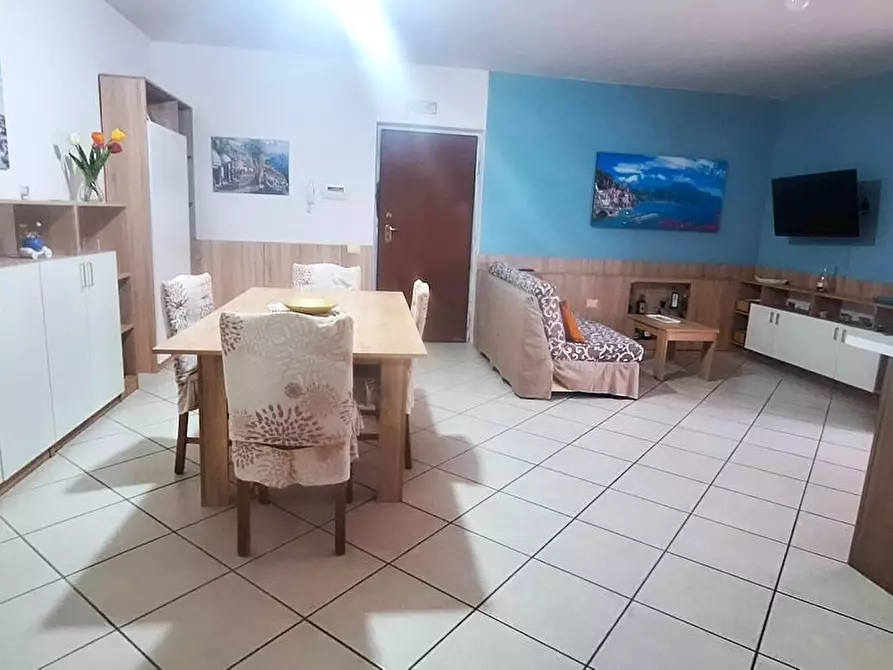 Immagine 4 di Appartamento in vendita  3 a Orta Di Atella