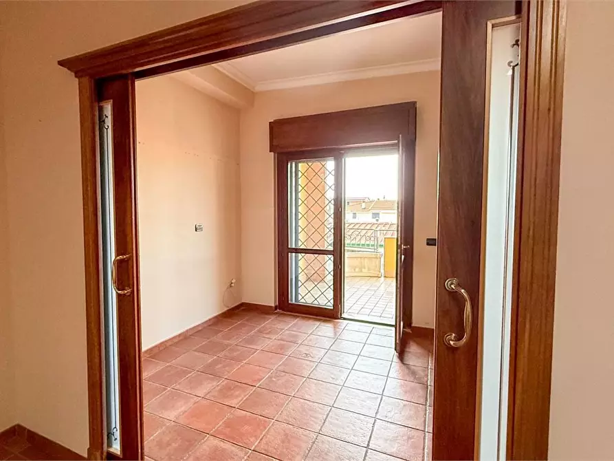 Immagine 5 di Appartamento in vendita  30 a Orta Di Atella