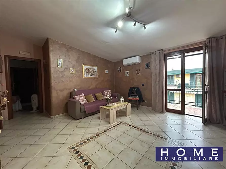 Immagine 2 di Appartamento in vendita  a Orta Di Atella