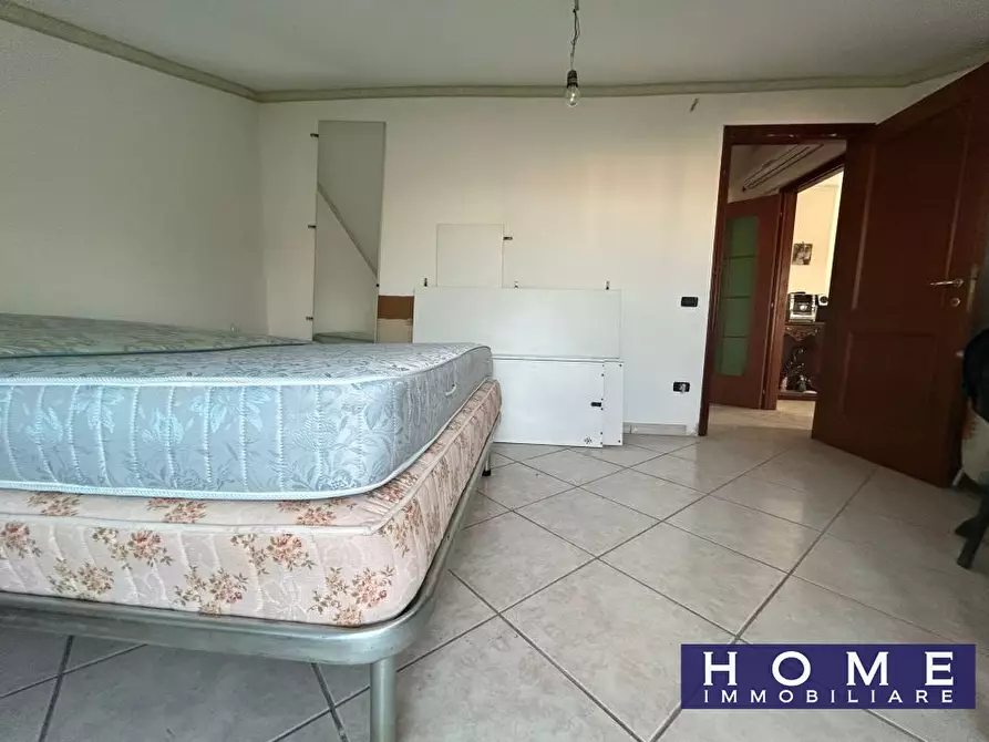 Immagine 8 di Appartamento in vendita  a Orta Di Atella