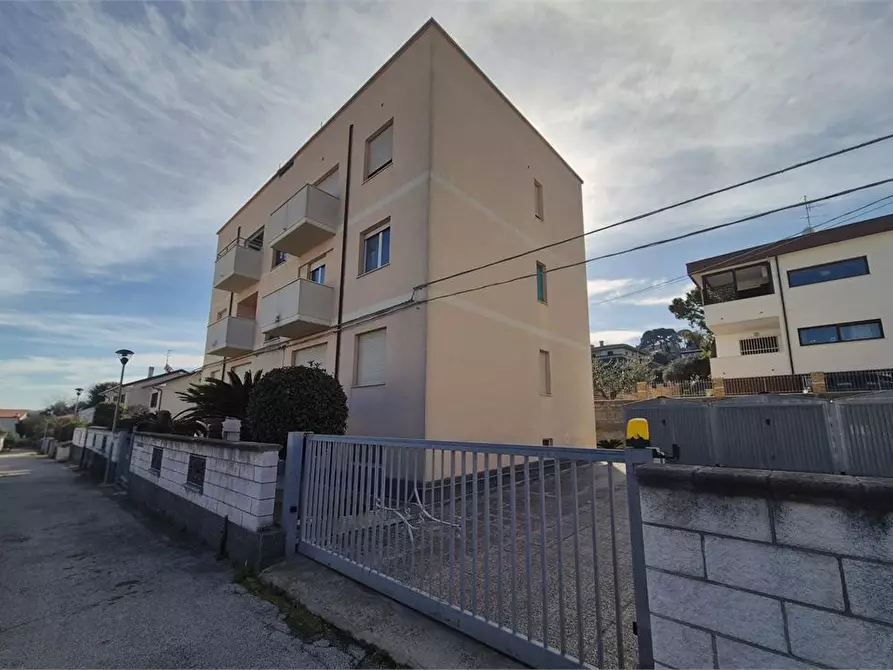 Immagine 10 di Appartamento in vendita  64 a Francavilla Al Mare