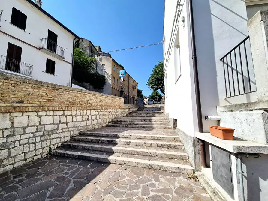 Immagine 4 di Appartamento in vendita  6 a Filetto