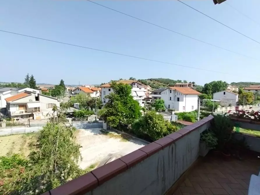 Immagine 5 di Appartamento in vendita  snc a San Giovanni Teatino