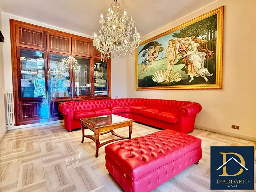 Immagine 8 di Appartamento in vendita  15 a Taranto