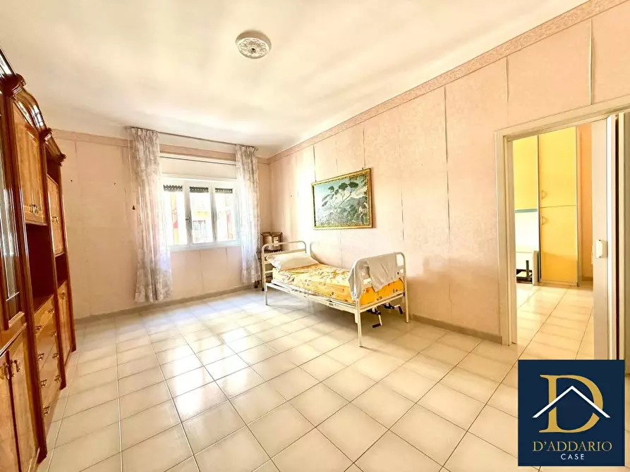 Immagine 10 di Appartamento in vendita  96 a Taranto