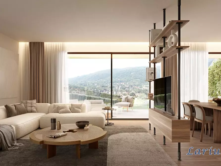 Immagine 7 di Appartamento in vendita  a Erba