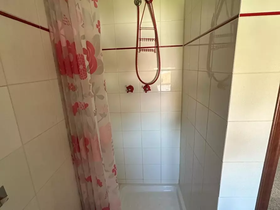 Immagine 10 di Casa indipendente in vendita  a San Lorenzo