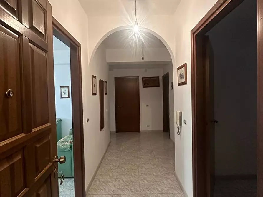 Immagine 9 di Casa indipendente in vendita  a Melito Di Porto Salvo