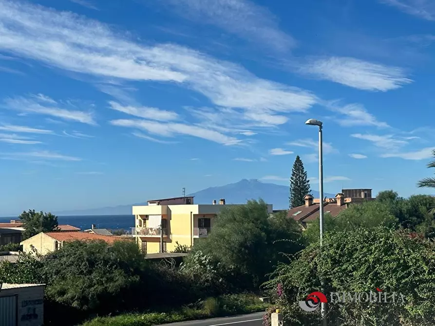Immagine 6 di Casa indipendente in vendita  a Melito Di Porto Salvo