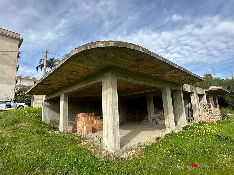 Immagine 3 di Casa indipendente in vendita  a Melito Di Porto Salvo