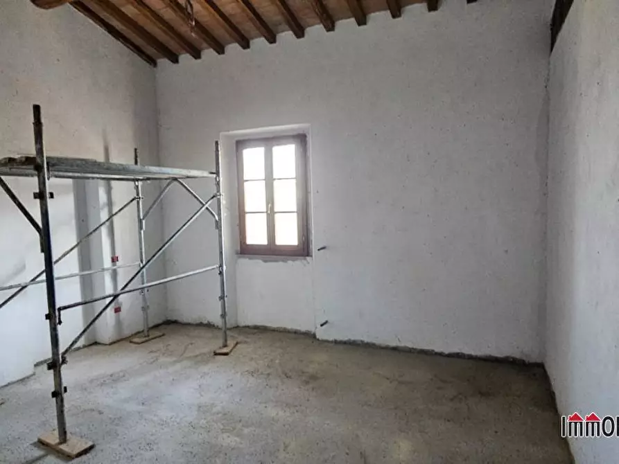 Immagine 3 di Appartamento in vendita  a Gambassi Terme