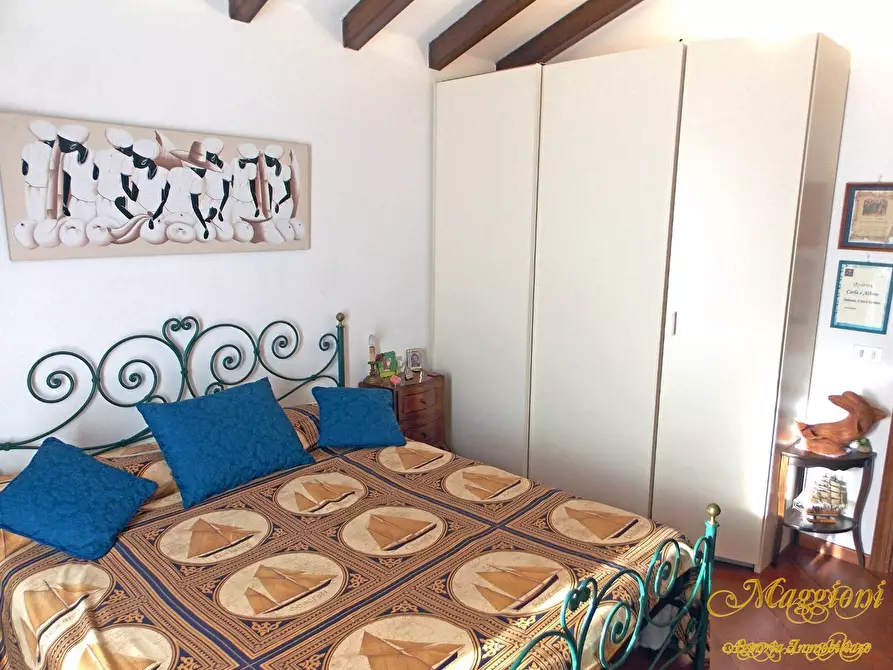 Immagine 6 di Appartamento in vendita  a Rapallo