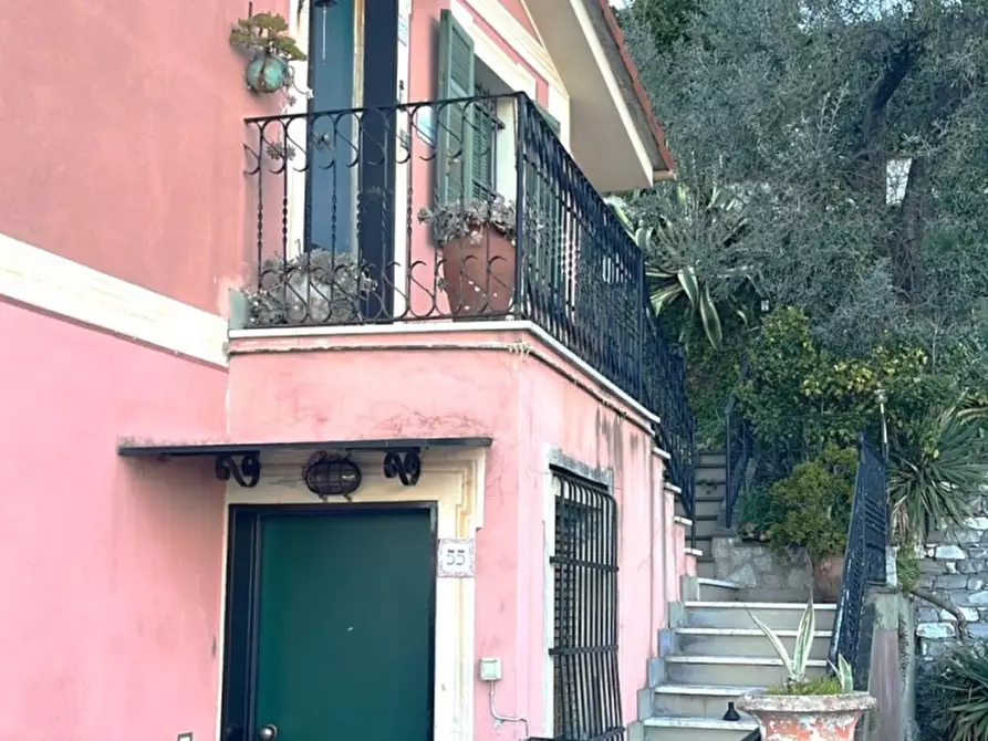 Immagine 5 di Appartamento in vendita  a Rapallo