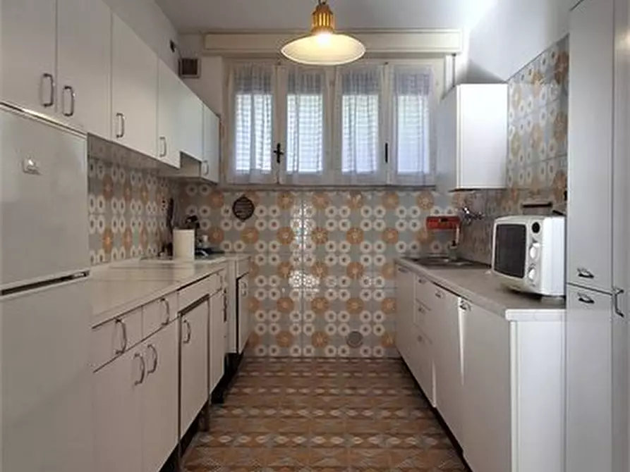 Immagine 4 di Appartamento in vendita  a Bordighera