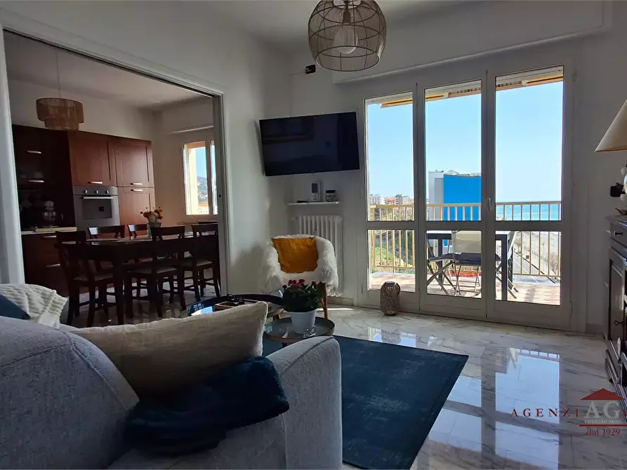 Immagine 5 di Appartamento in vendita  53 a Vallecrosia