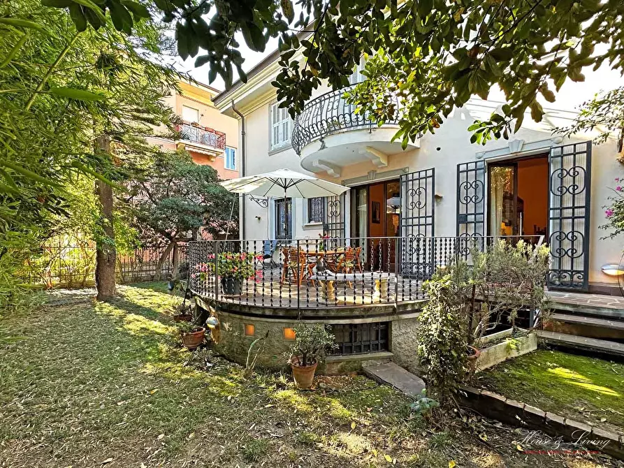 Immagine 2 di Appartamento in vendita  a Bordighera