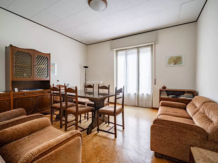 Immagine 2 di Appartamento in vendita  22 a Lierna