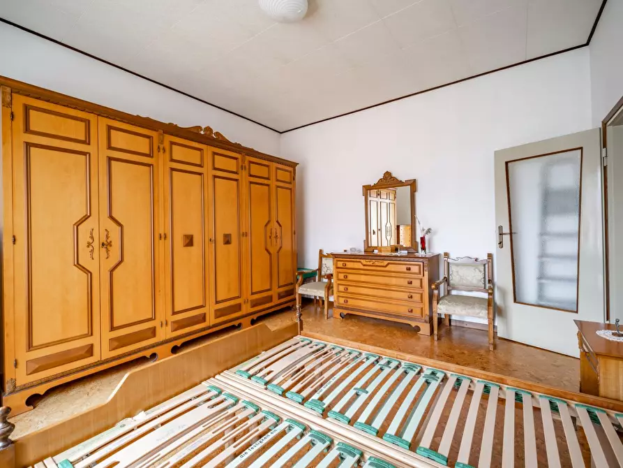 Immagine 10 di Appartamento in vendita  22 a Lierna