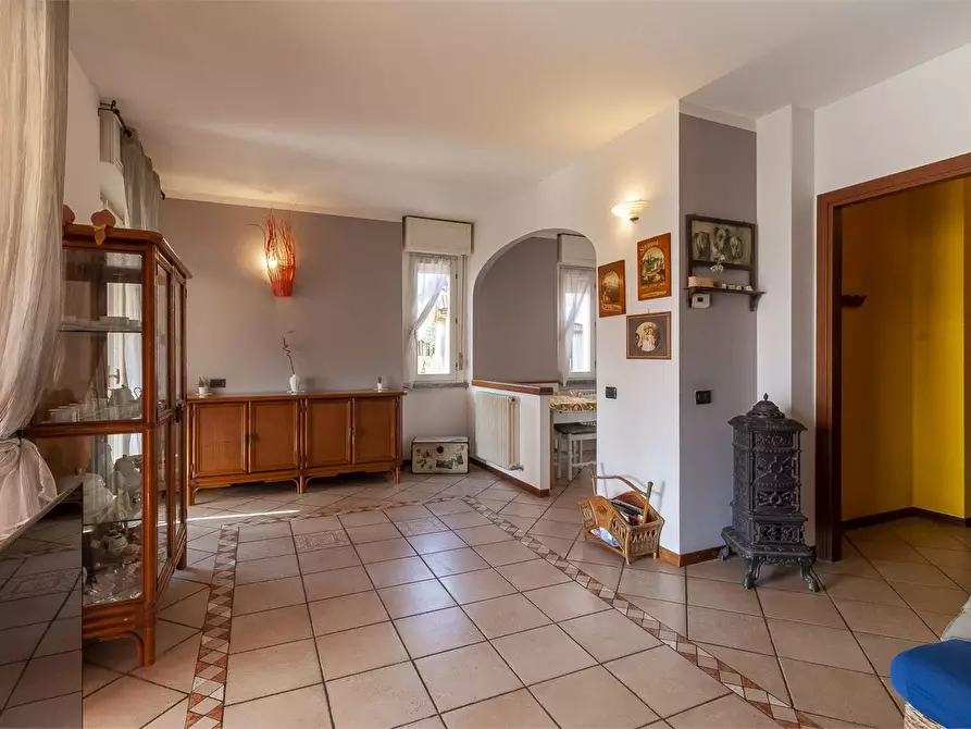 Immagine 7 di Appartamento in vendita  a Abbadia Lariana