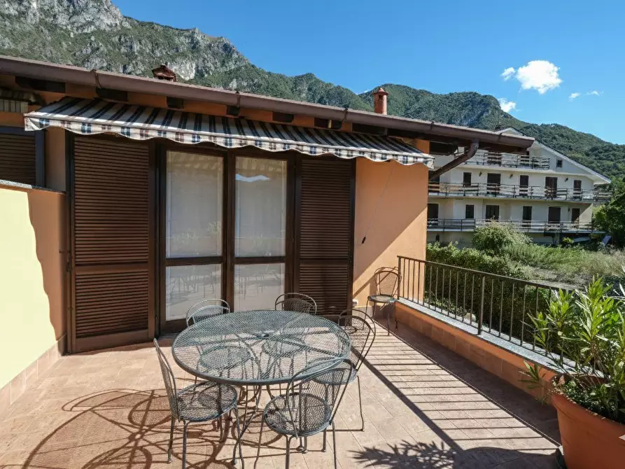 Immagine 10 di Appartamento in vendita  32 a Lierna