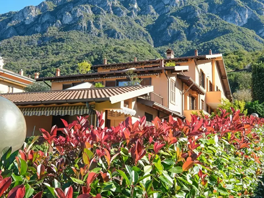 Immagine 6 di Appartamento in vendita  32 a Lierna