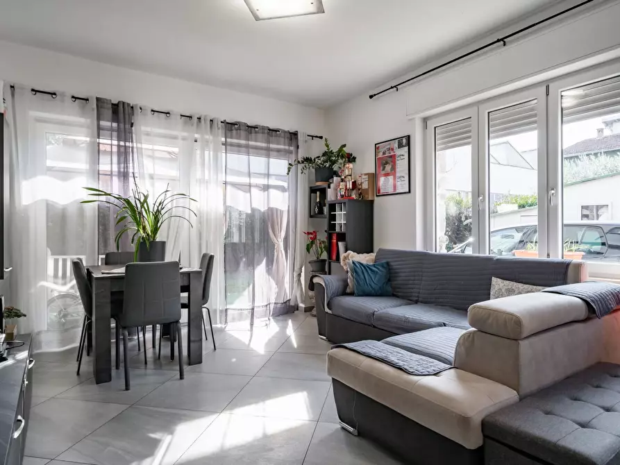 Immagine 1 di Appartamento in vendita  17/2 a Mandello Del Lario