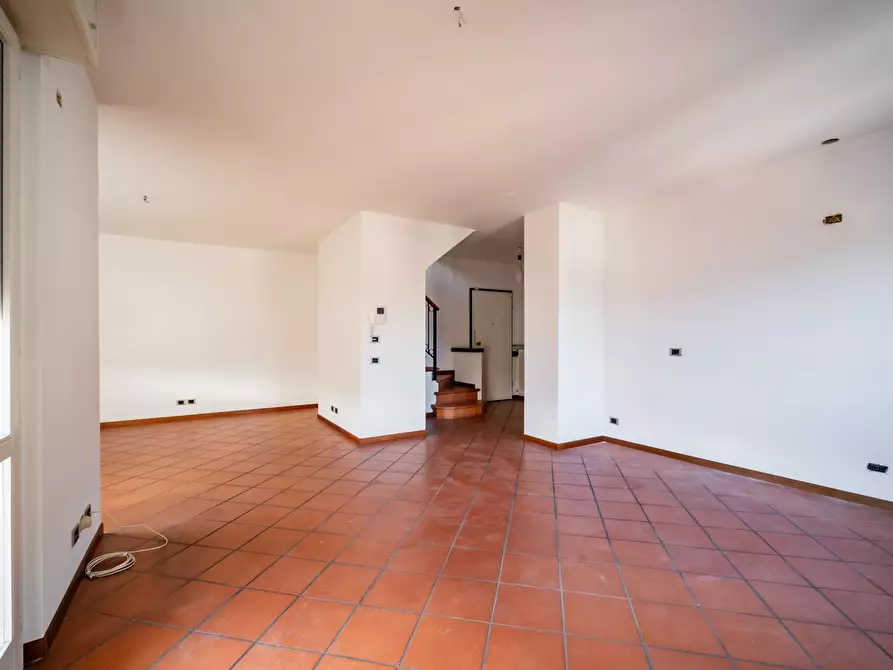 Immagine 6 di Appartamento in vendita  12 a Mandello Del Lario